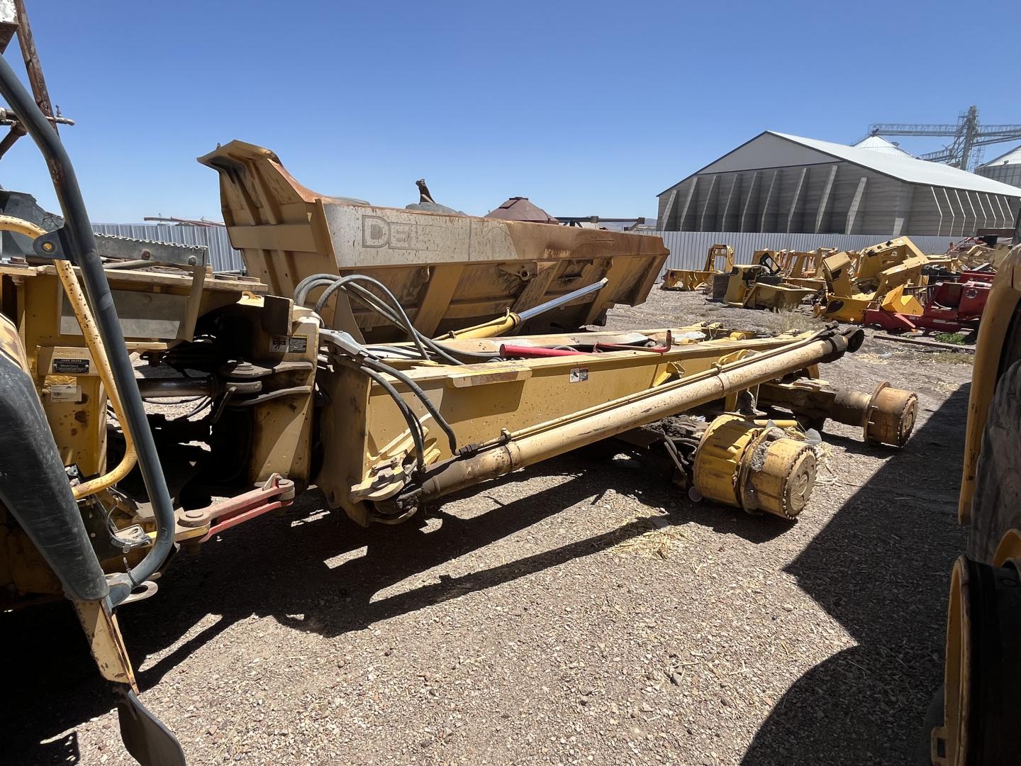 ./imagenes/INVOICE/2019/17453/DOMPE ARTICULADO JOHN DEERE 400D (5).JPG